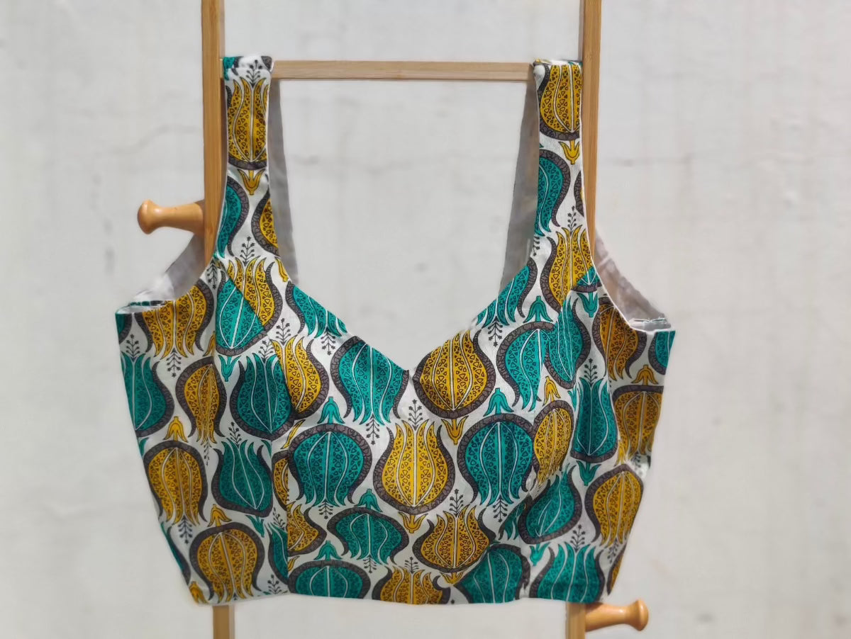 GREEN CHHEET (BLOUSE) - Weave Sutra