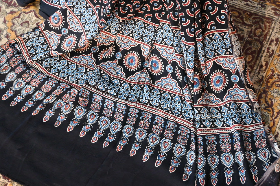 HEERA AJRAKH SAREE - Weave Sutra