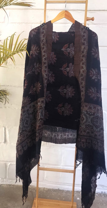 AJRAKH PRINT RUSTY BLACK SUIT SET FABRIC - Weave Sutra