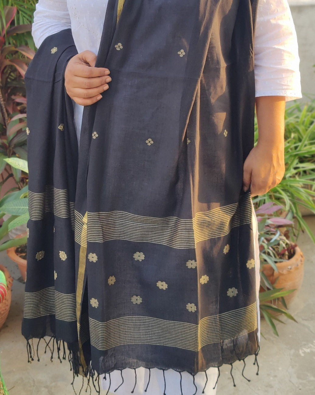 Black Jamdani cotton dupatta with motifs 