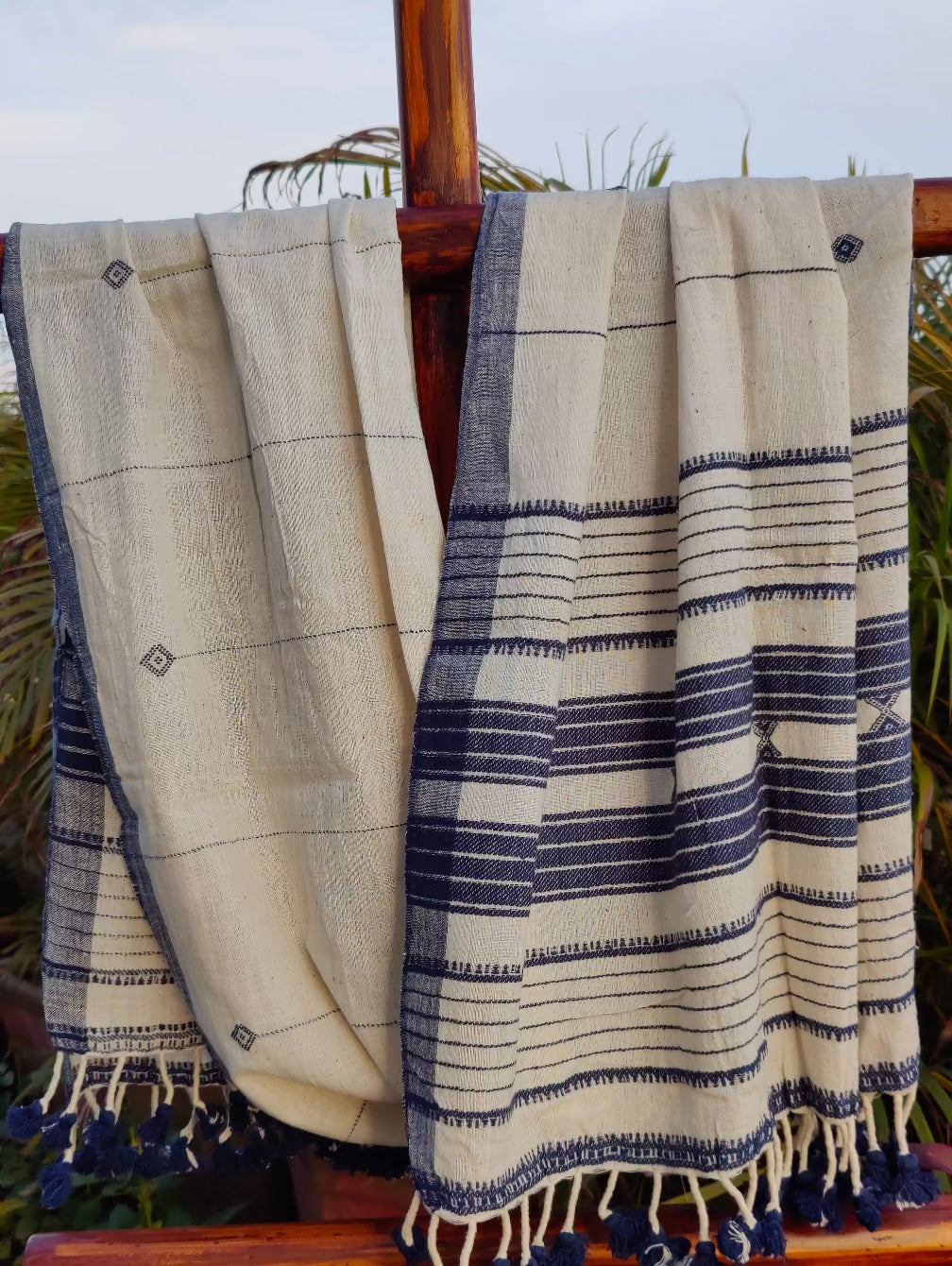 White blue Bhujori Stole - Weave Sutra