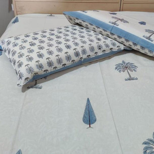 BLUE PINE AND COCONUT BED SHEET - Weave Sutra