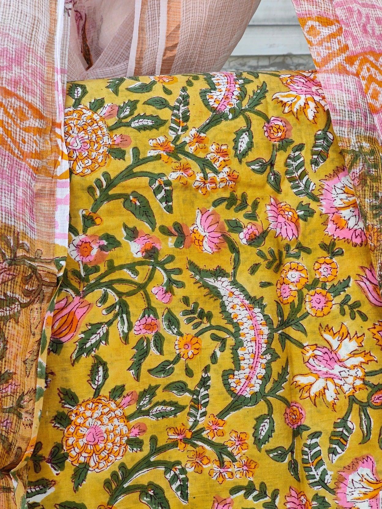 YELLOW BLOCK PRINT COTTON SUIT SET. - Weave Sutra
